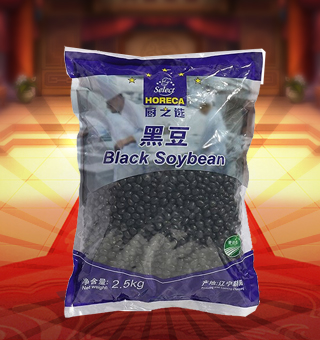 廚之選(HORECA SELECT)黑豆產自遼寧朝陽2.5kg每袋，用水洗凈后煮、炒、燉，或與大米、小米等其它糧食按比例放入制作各種營養米粥，經常食用，有益健康。富含多種維生素、礦物質及微量元素，營養美味，深受廣大消費者的認可與喜愛。