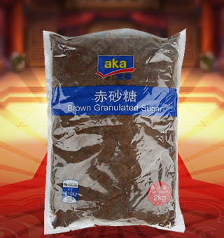 宜客(AKA)赤砂糖產自廣西南寧2kg每袋，宜客(AKA)赤砂糖選用天然甘蔗，經先進的現代工藝煉制而成，讓您食用的更放心。本產品采用的是袋裝設計，食用和放置都是相對比較方便的，是您廚房常備品的好伙伴。本產品除保留了甘蔗的天然芬芳外，還保留了鈣、鐵、鉀等礦物質，適用于烹飪各類中式菜肴、糕點與飲品。