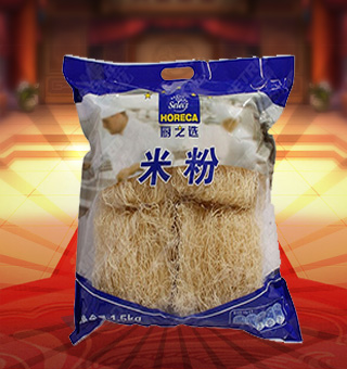 廚之選米粉產(chǎn)自福建莆田1.5kg每袋，本品精選優(yōu)質(zhì)大米，食用玉米淀粉等為原料，經(jīng)嚴(yán)格的管理和先進(jìn)的生產(chǎn)工藝精制而成。本品絲條細(xì)勻，質(zhì)地柔韌，有光澤，在水中浸泡48小時(shí)不變色，不發(fā)漲。