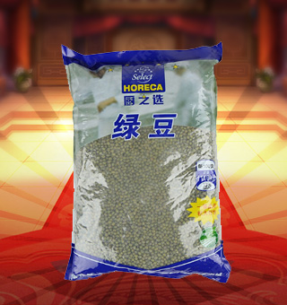 廚之選HS精選綠豆產自吉林白城2.5kg每袋，精細加工而成，質量上乘，備受廣大專業廚師的厚愛，外形飽滿，深受消費者歡迎。保留了綠豆中原有的滋味、氣味和全部的營養物質，風味獨特，定會讓您回味無窮。不使用化學劑、無化學殘留、不破壞營養成分，給家人一份天然、一份健康、一份安心。