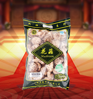 閩融花菇產自浙江麗水400g每袋，花菇是菌中之星。花菇的頂面呈現淡黑色，菇紋開暴花，白色，菇底呈淡黃色。花菇因頂面有花紋而得名，肉厚、細嫩、鮮美，食之有爽口感。