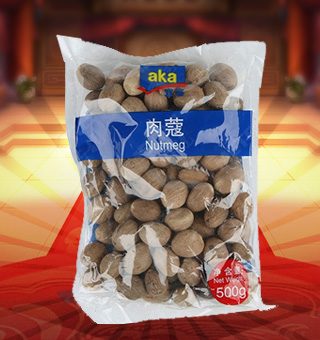 宜客(AKA)肉蔻產(chǎn)自四川成都500g每袋，選用上等優(yōu)質(zhì)的肉蔻為原料，經(jīng)現(xiàn)代先進(jìn)的工藝，精心制作而成，品質(zhì)天然，給您帶來美味享受。營養(yǎng)豐富，天然美味，綠色健康，氣味芳香，味道純正，品質(zhì)有保障，可放心食用。塑料質(zhì)地包裝，簡潔大方，食用簡單，是您廚房常備品的上好選擇，帶給您全新的精彩體驗。