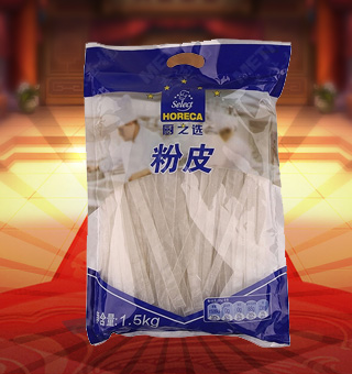 廚之選粉皮產(chǎn)自山東煙臺(tái)1.5kg每袋，精選優(yōu)質(zhì)綠豆淀粉等為原料，融合水精制而成，品質(zhì)優(yōu)良，天然上等，營(yíng)養(yǎng)豐富。入口順滑，口齒留香，產(chǎn)品選料考究，口味純正，美味又健康，品質(zhì)優(yōu)質(zhì)，值得信賴。塑料質(zhì)地包裝，粉絲分明可見(jiàn)，食用簡(jiǎn)單方便，是廚房常備品的上佳選擇。